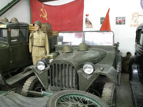 Göring, Göbbels and Bormann's cars in Moscow