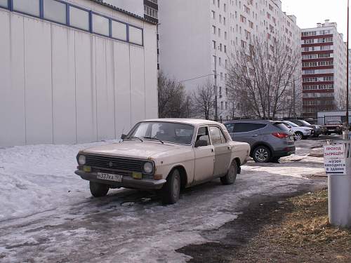 Göring, Göbbels and Bormann's cars in Moscow