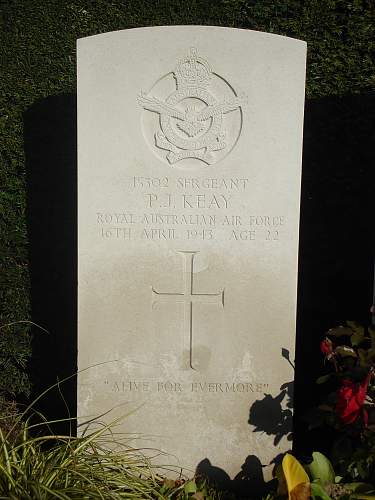 58 British and Allied airmen buried in the Chièvres Communal Cemetery ( Belgium ).