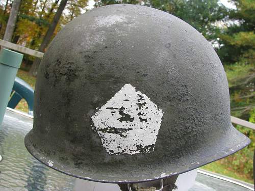 helmet insignia