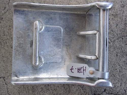 Injection-Molded Aluminum HJ Buckle: Scacer type?