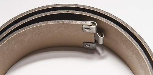 HJ M4/24 Zinc with pressed paper ersatz belt.