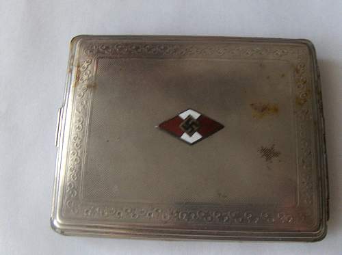 HJ Cigarette case