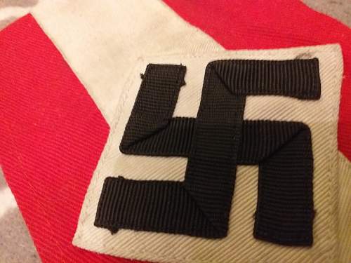 Hitler Jugend armbinde    NEUSALZ  fake ..original?