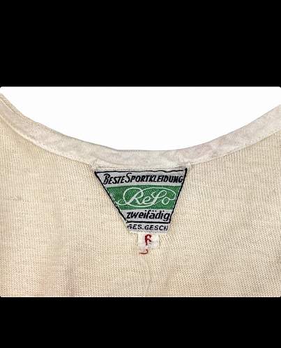 Hitlerjugend sport shirt - original?