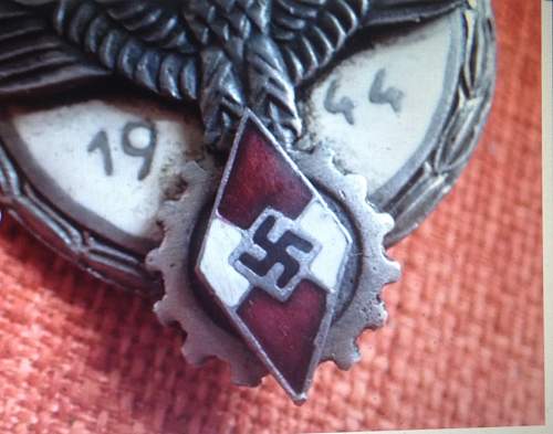 Hitler Jugend Leaders Badge. Too good to be true?