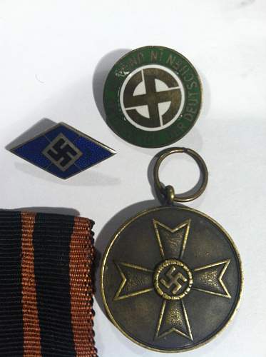 Small lot for review: colored HJ Pin &amp; Volksbund der Deutschen in Ungarn