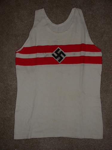&quot;Rare&quot; Hitler Jugend Flag? Ahem, shirt....