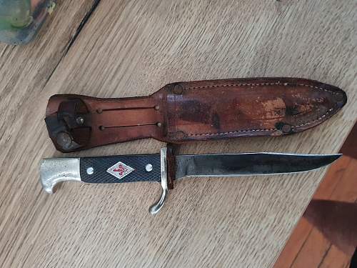 Post WW2 German Scouting / HJ Knife Transition Discussion