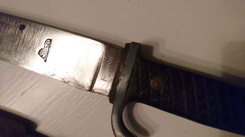 Got this knife from my Grandpa is it WW2 related?