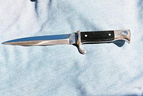 Hj knife,,,anyone see one like this before?