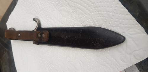 Been offered this dagger, can anyone help?