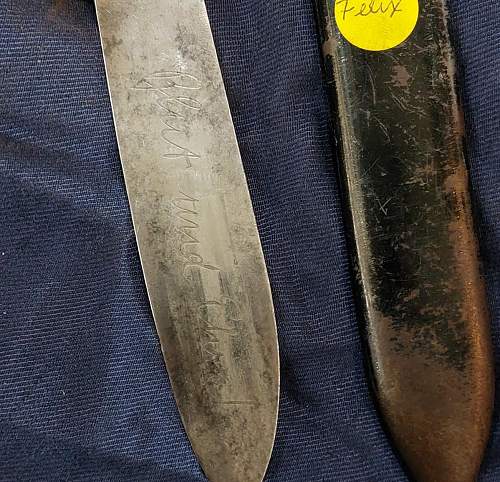 Hj knife with upside down blade