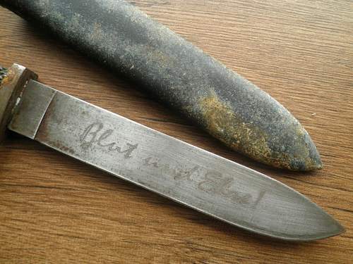 RZM M7/66 Eickhorn Solingen HJ knife in poor condition.