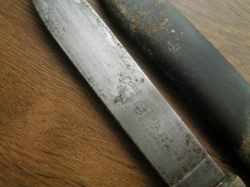 RZM M7/66 Eickhorn Solingen HJ knife in poor condition.