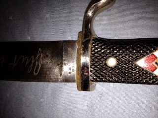 A dagger M 37 for leaders, manufacturer M 7/36, E. & F. Hörster, Solingen  Very good bright blade, the obverse with etched motto Blut und Ehre!  (Blood and Honour!), the reverse etched