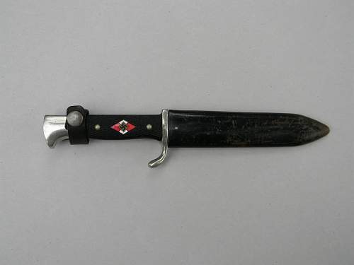 The Hitler Youth knife and its meaning.