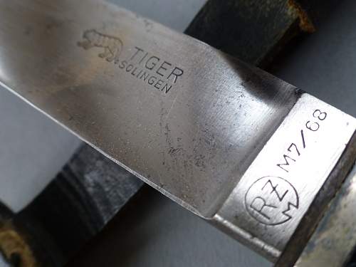 HJ Fahrtenmesser by Tiger dual maker marked