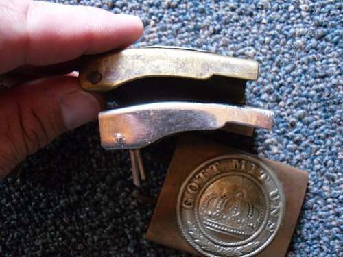 Silver Hessen Buckle? Info?