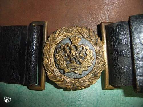 is this a prussian buckle ?