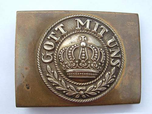 Garbage Find WWI Buckle for Review