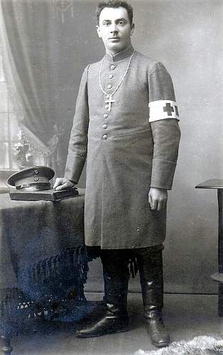 Feldgeistlicher Headgear in Period Photographs