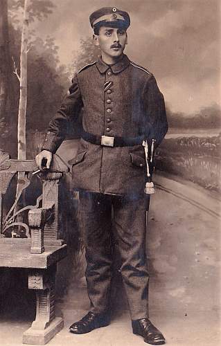 Imperial Army Visors in  Period Photographs