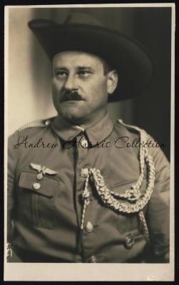 Colonial Headgear in Wear in Period Photos