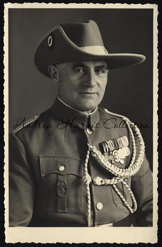 Colonial Headgear in Wear in Period Photos