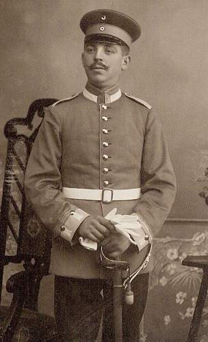 Imperial Army Visors in  Period Photographs