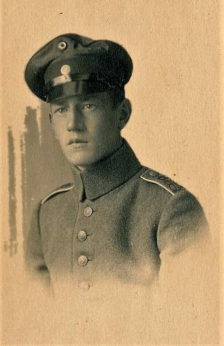 Imperial Army Visors in  Period Photographs