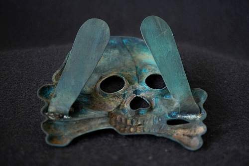 Leib Husaren  Busby Skull