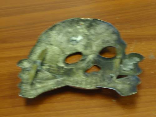 Imperial German Hussar &quot;Busby&quot; Skull. Any Help Appreciated.