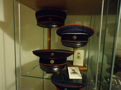 Infanterie Visors:  Dunkelblau