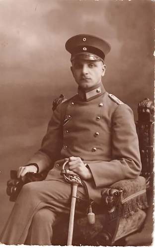 Imperial Army Visors in  Period Photographs