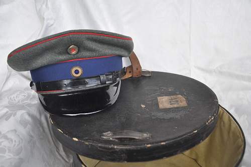 Medical-related Headgear: Sanitäts, Apotheker &amp; Freiwilligen Krankenpflege (Volunteer Medical Orderlies)