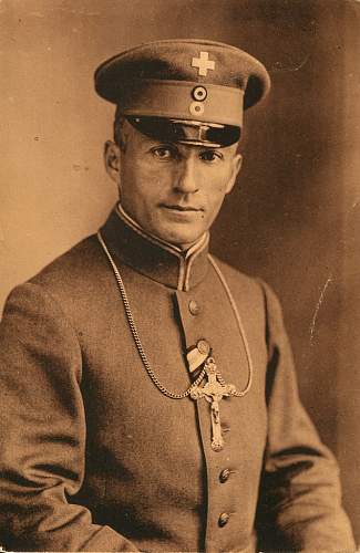 Feldgeistlicher Headgear in Period Photographs