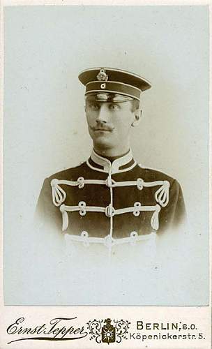 LHR Headgear in Period Photographs