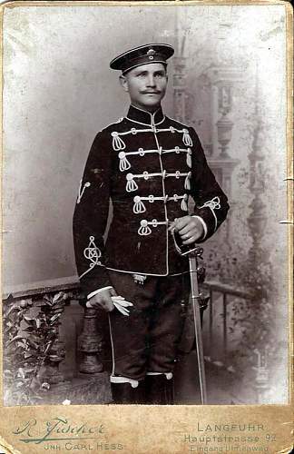 LHR Headgear in Period Photographs