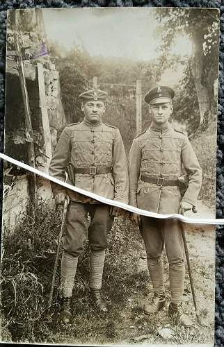 LHR Headgear in Period Photographs