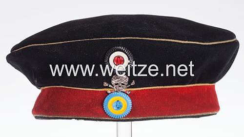 HR17-Braunschweig (Brunswick) Headgear: