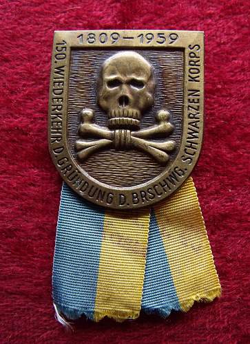 Brunswick Hussars 50 Year Traditions Skull Veterans badge