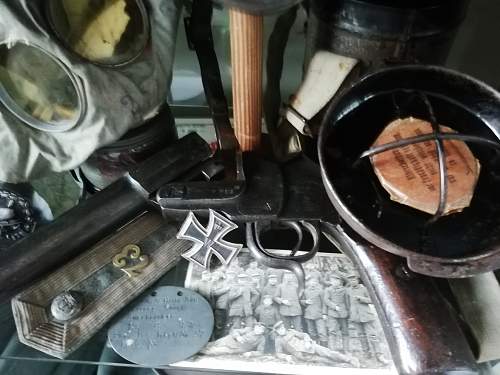 Small display as a representation of items used by the German Officer for 1918