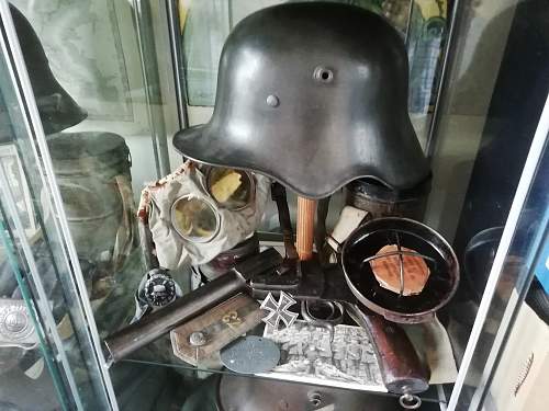 Small display as a representation of items used by the German Officer for 1918