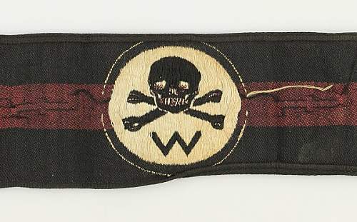 Wehrwolf armband.