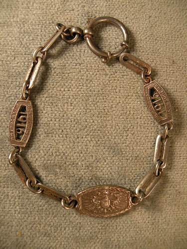 Is this 1916 gold for iron bracelet authentic?