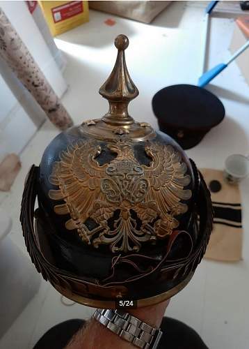 Lot Imperial German items, Haube, Schirmmütze, flag and EK