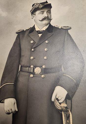 German Naval Officer Picture