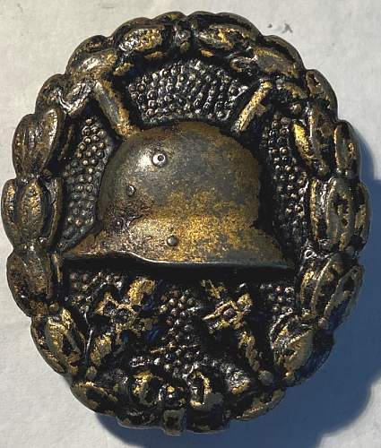 Opinions on this WW1 German Wound Badge Please