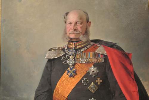 Koenig Wilhelm 1 picture in full dress uniform.